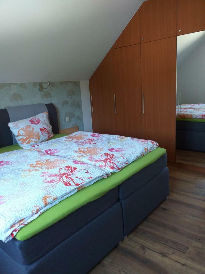 Ferienwohnung Csilla Unterweid Екстериор снимка